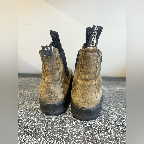 Blundstone Rustic Brown Leather Boots - Picture 5 of 9